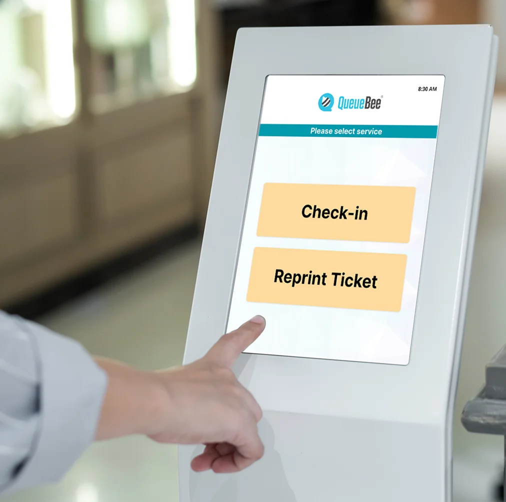 6 Reasons why self check-in kiosk is needed in hospital 1